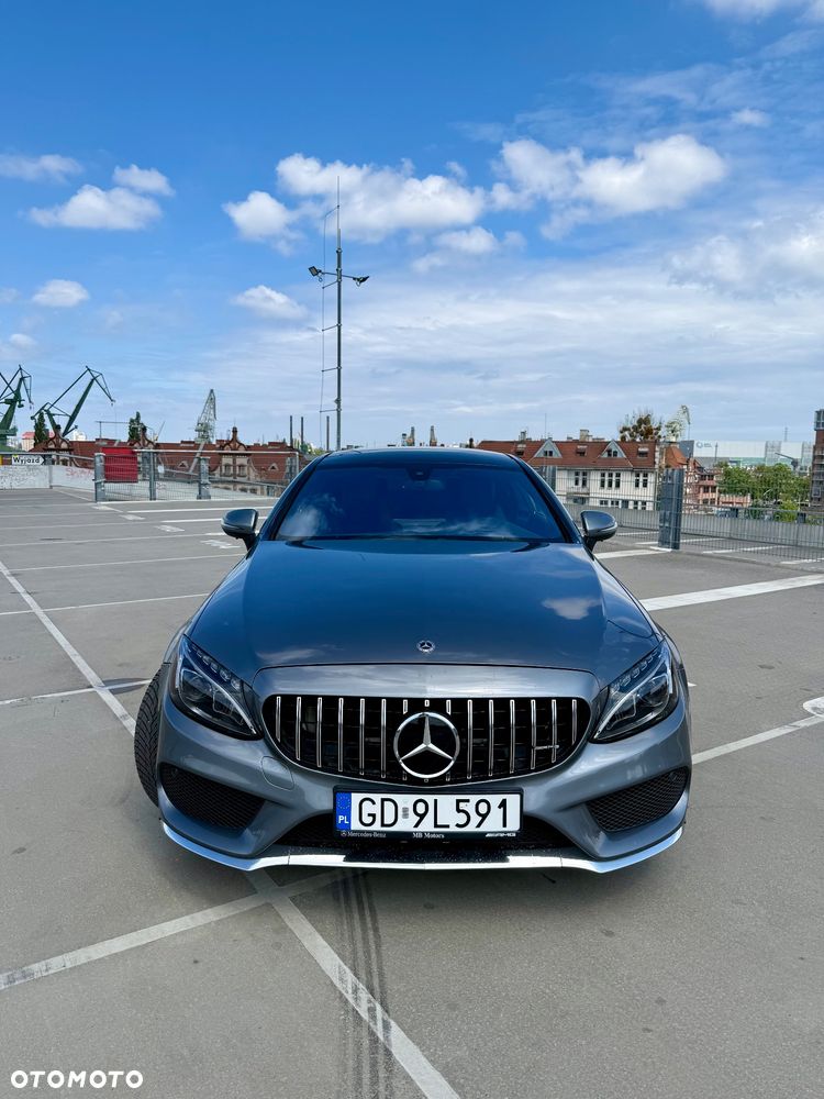 Mercedes-Benz Klasa C 300 7G-TRONIC AMG Line - 4