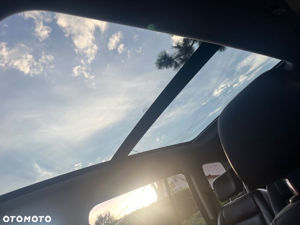 Volkswagen Touran 1.2 TSI BlueMotion Technology Highline - 30