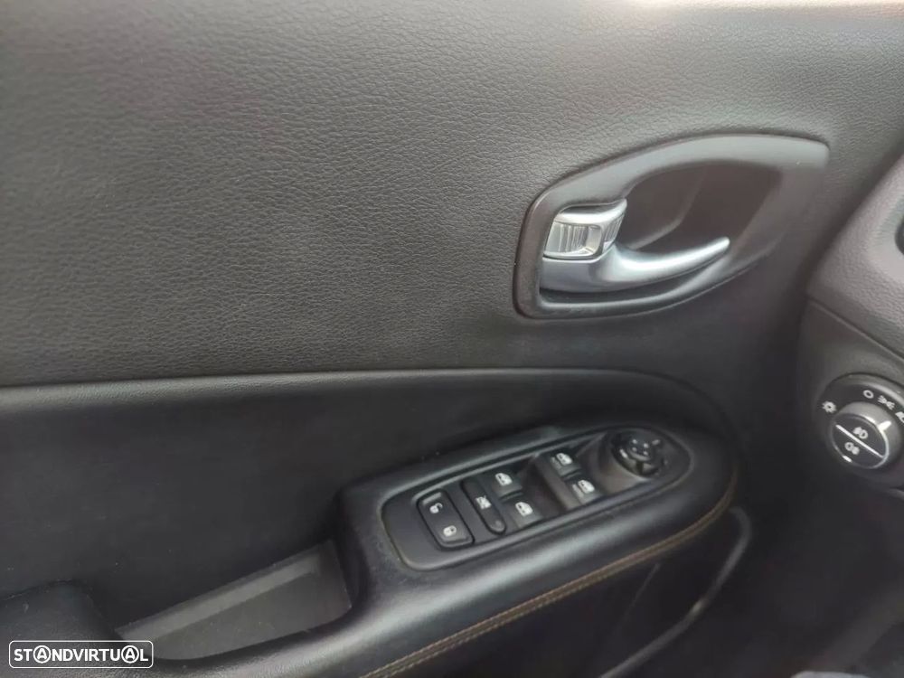 Jeep Compass 1.6 M-Jet Limited - 7