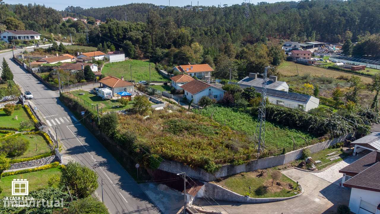 Terreno Urbano com 840 m2 em Arrifana, St. ª M.ª da Feira - Exclusivo - Grande imagem: 3/18