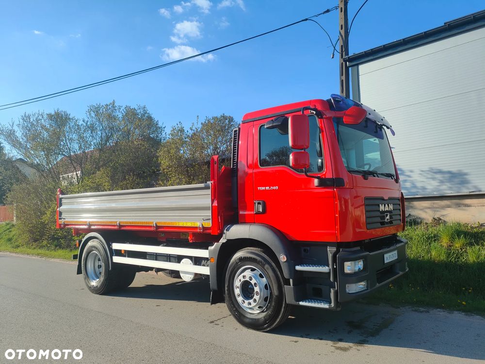 MAN TGM 18.240/ 15.240 TGL 12.240/12.250 AXOR ATEGO Mercedes LE - 3