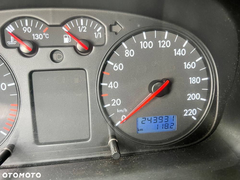 Volkswagen Transporter - 15
