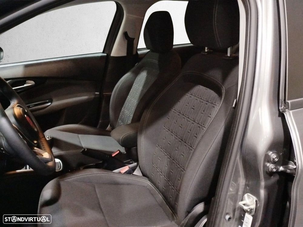 Fiat Tipo Station Wagon Cross 1.0 GSE T3 Cross - 9