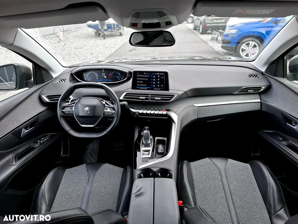 Peugeot 5008 THP 165 EAT6 Stop & Start Allure - 4