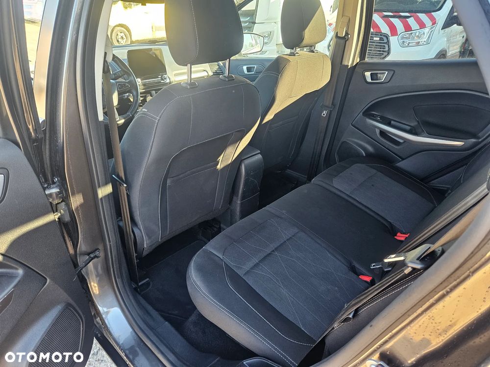Ford EcoSport - 15