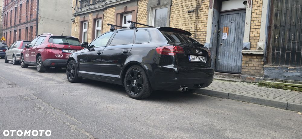 Audi A3 Sportback 2.0 TDI DPF Ambition - 2