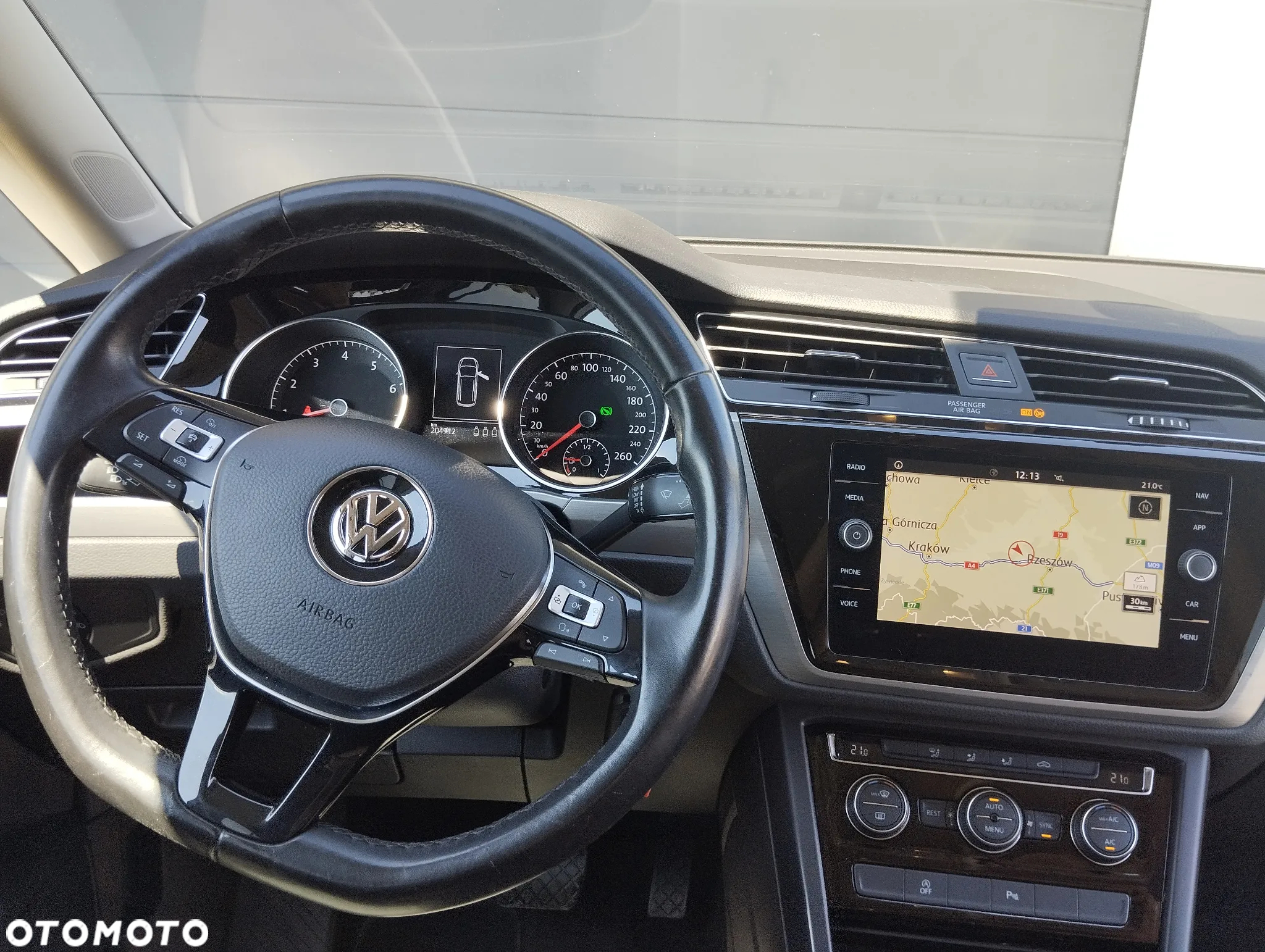 Volkswagen Touran 1.4 TSI BMT Highline DSG - 10