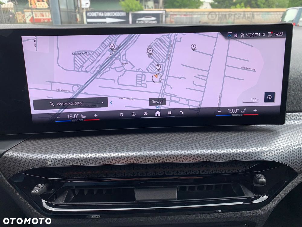 BMW Seria 3 330i xDrive M Sport - 15