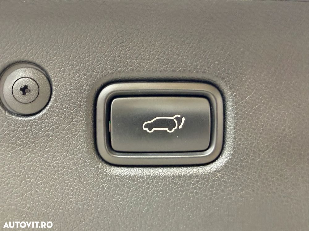 Kia Sportage 2.0 CRDI AWD Eco-Dynamics+ (48V M-H) Aut. GT LINE - 24