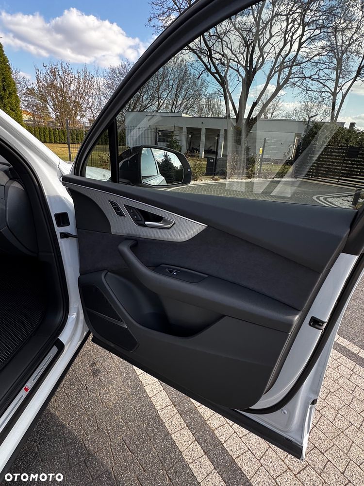 Audi Q7 - 18
