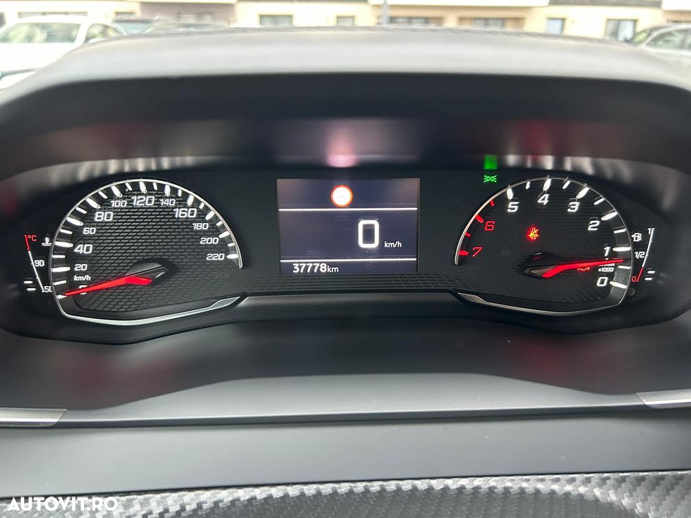 Peugeot 208 1.2 L PureTech STT Active Pack - 8