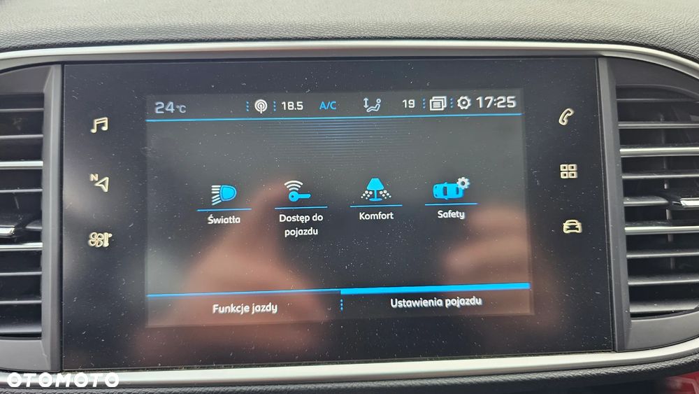 Peugeot 308 1.5 BlueHDi Allure Pack S&S EAT8 - 40