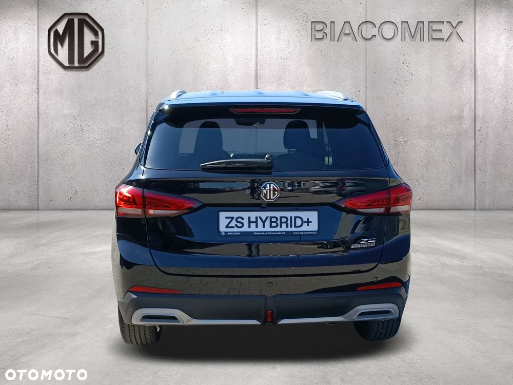 MG ZS Hybrid+ - 5