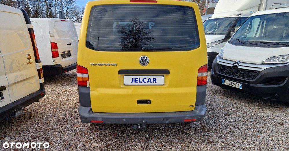 Volkswagen Transporter - 11