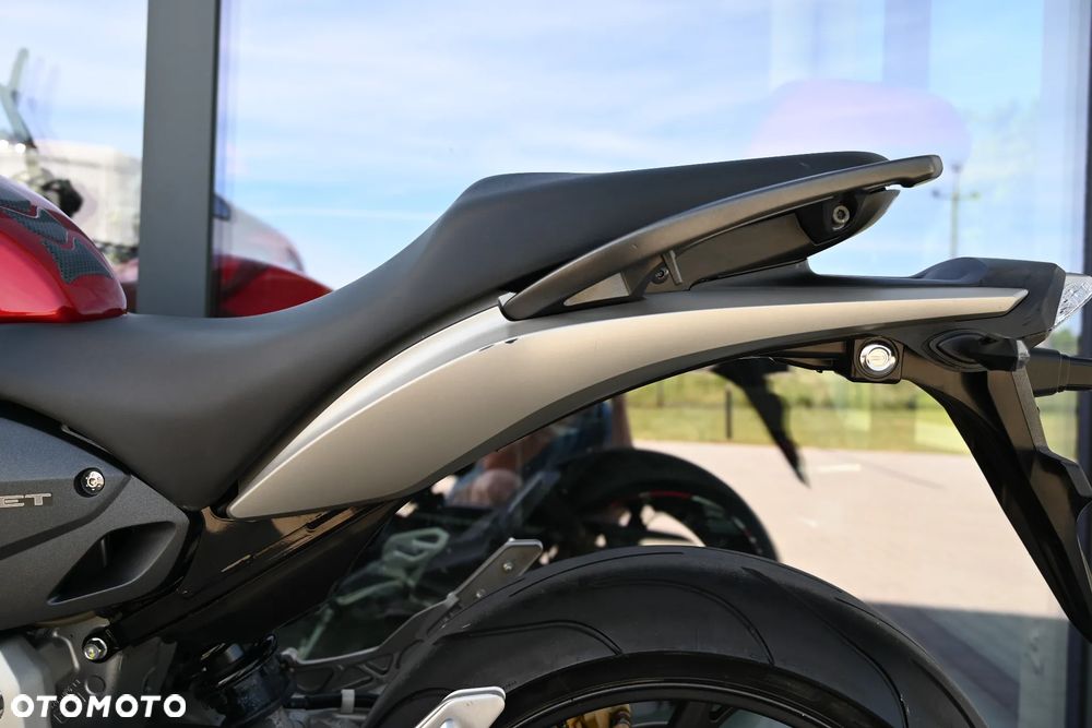 Honda Hornet - 14
