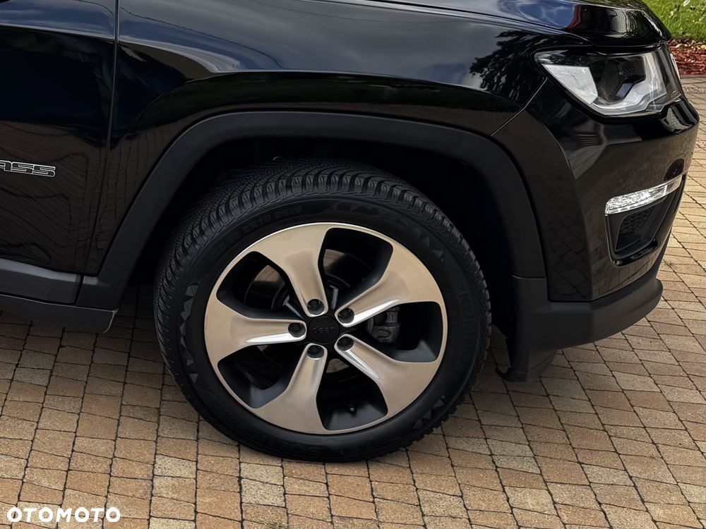 Jeep Compass - 19