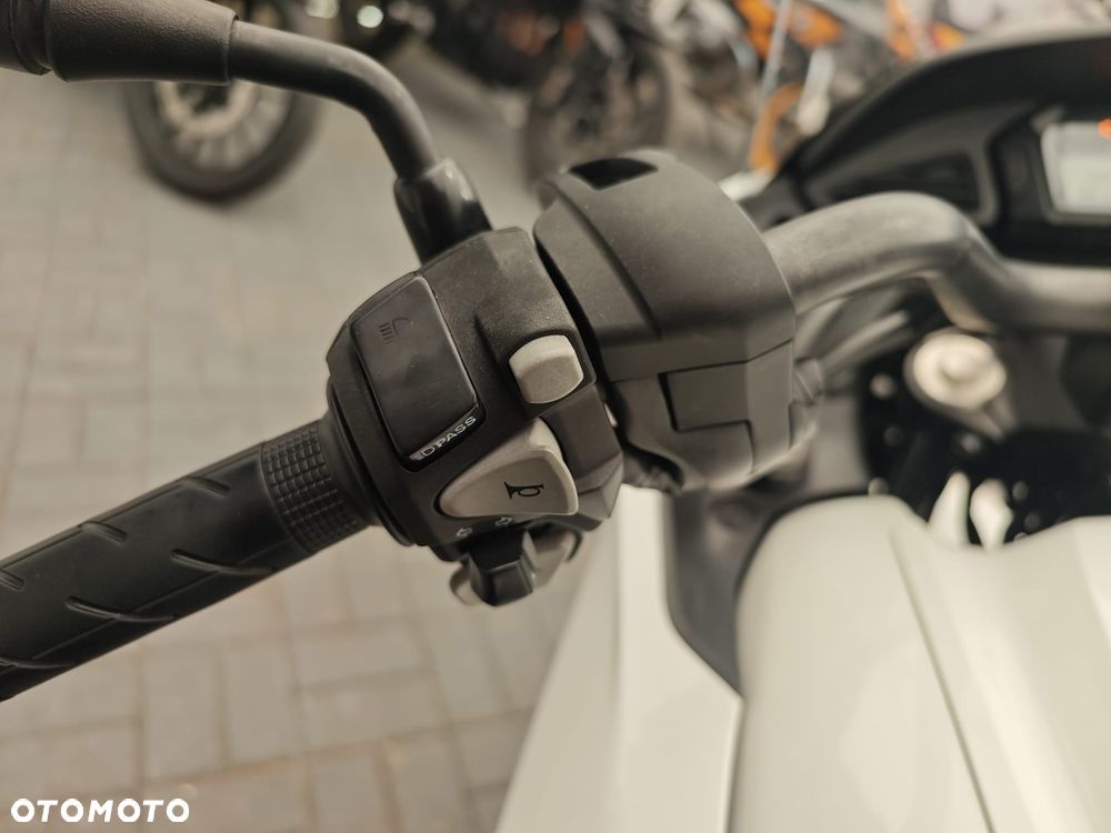 Honda CTX - 7