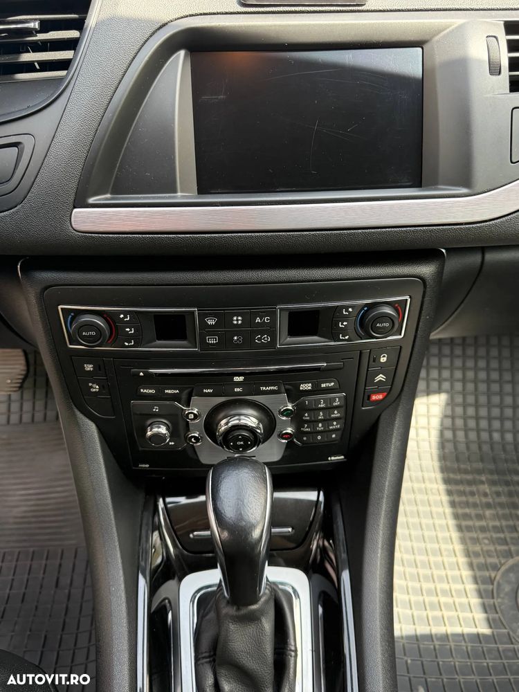 Citroën C5 2.0 HDI Susp H3+ Exclusive - 22