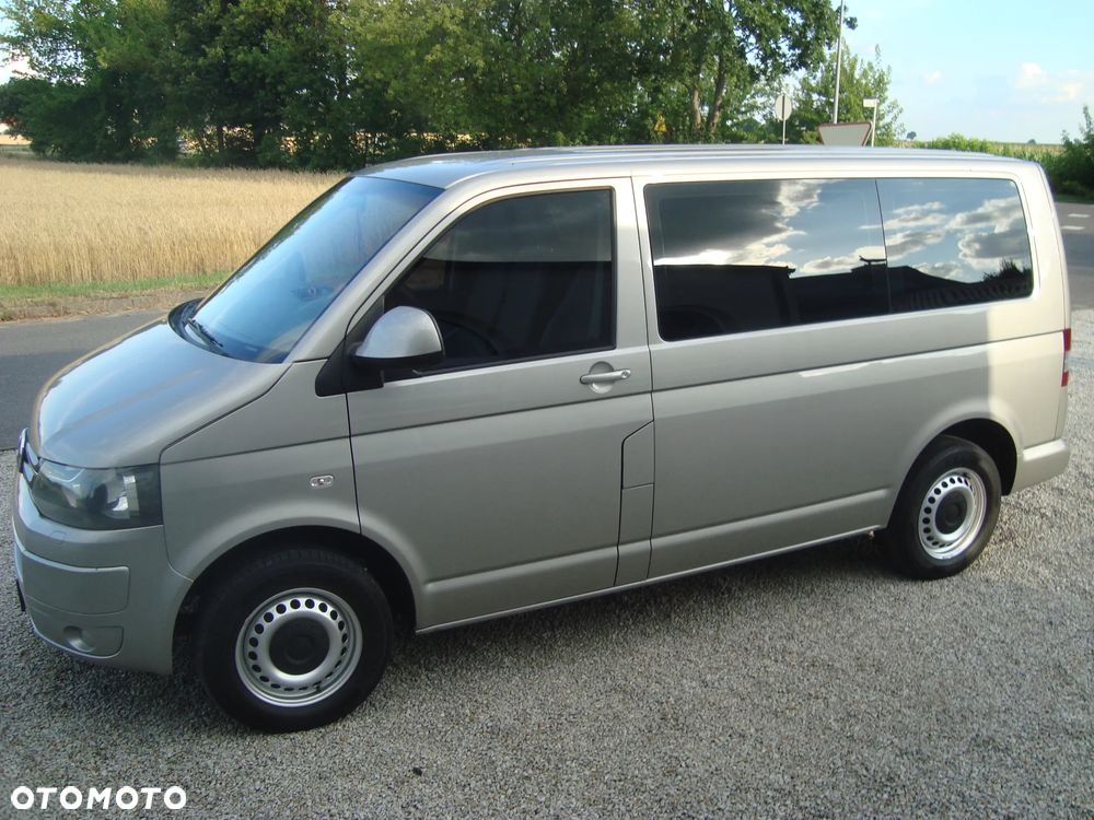Volkswagen Transporter Caravelle Kurz Trendline - 14