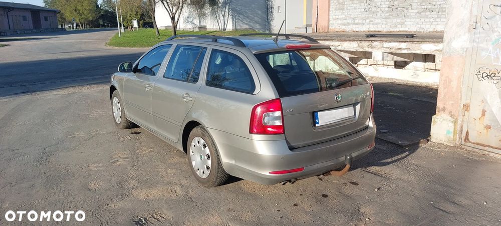 Skoda Octavia 1.4 TSI Ambition Green tec - 4