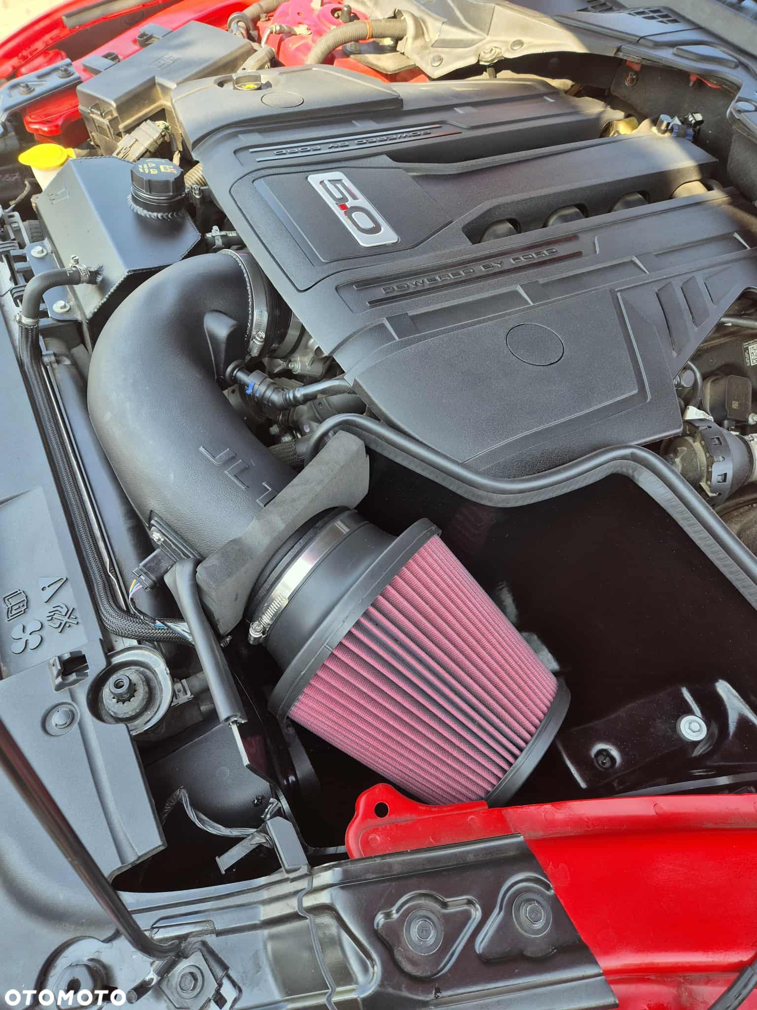 Ford Mustang 5.0 V8 GT - 12