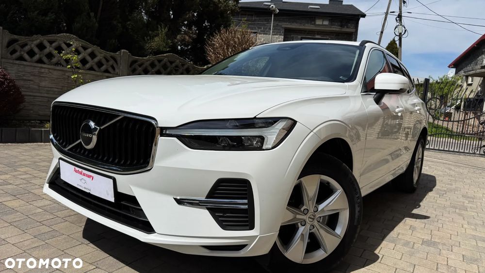 Volvo XC 60 B4 D Geartronic Momentum Pro - 3
