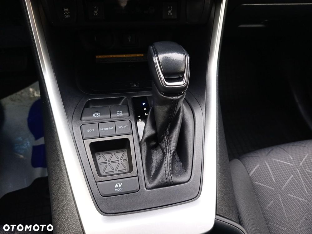 Toyota RAV4 2.5 Hybrid Comfort 4x2 - 33