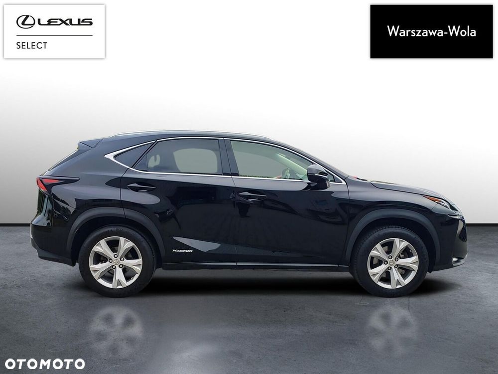 Lexus NX 300h Prestige AWD - 8