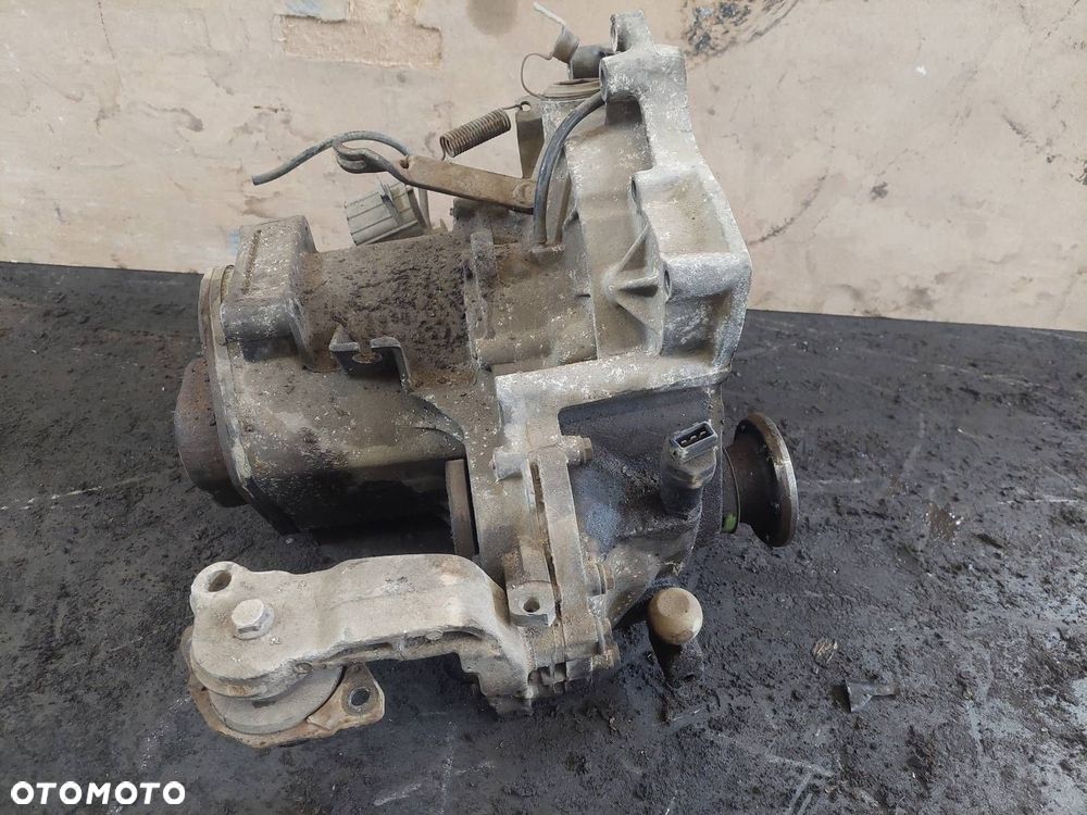 SKRZYNIA BIEGÓW SEAT CORDOBA I 1.4 8V MANUAL 5 BIEGÓW CWM - 4