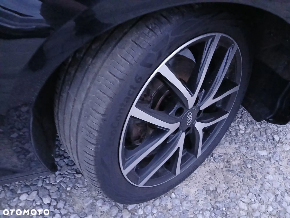 Audi A4 Avant 2.0 TDI design - 37