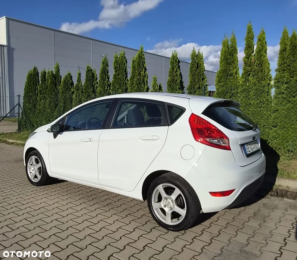 Ford Fiesta 1.25 Champions Edition - 13