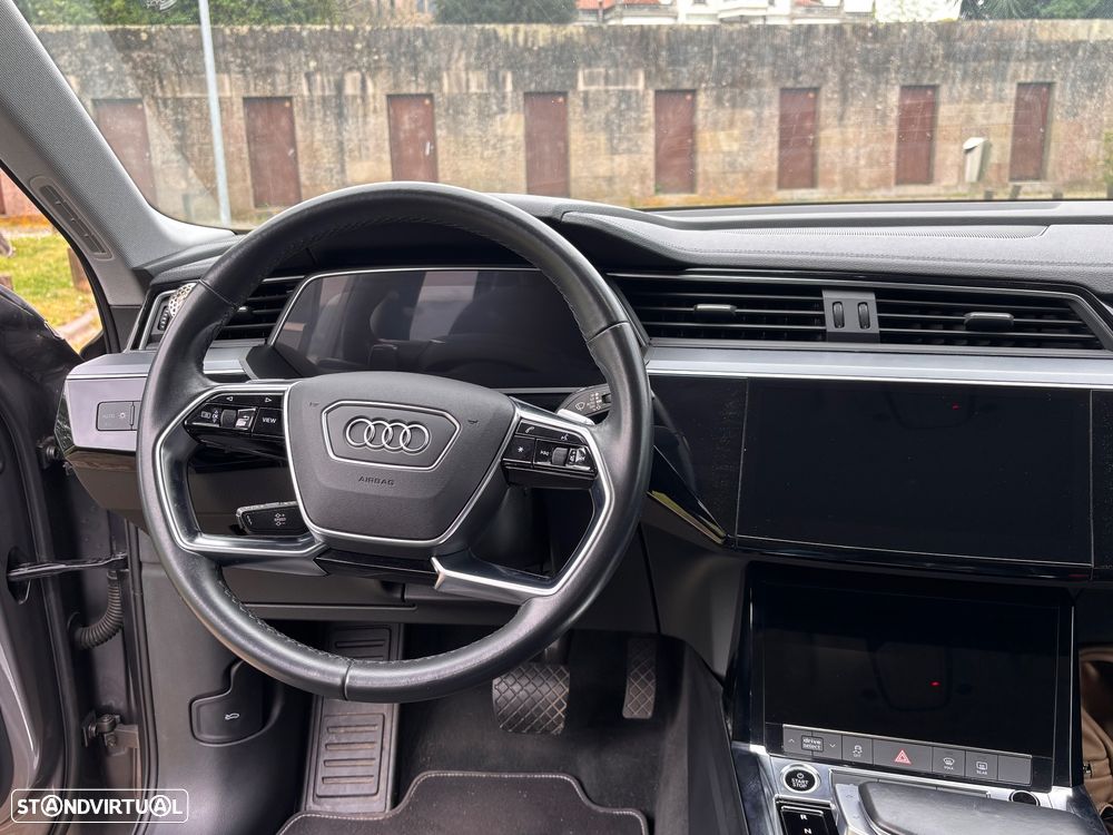 Audi e-tron Sportback 50 quattro - 12