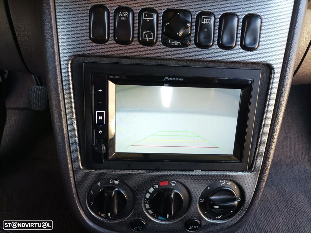 Mercedes-Benz A 170 CDi Avantgarde - 11