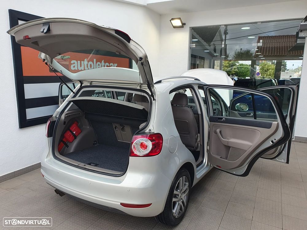 VW Golf Plus 1.4 TSi Confortline DSG - 17