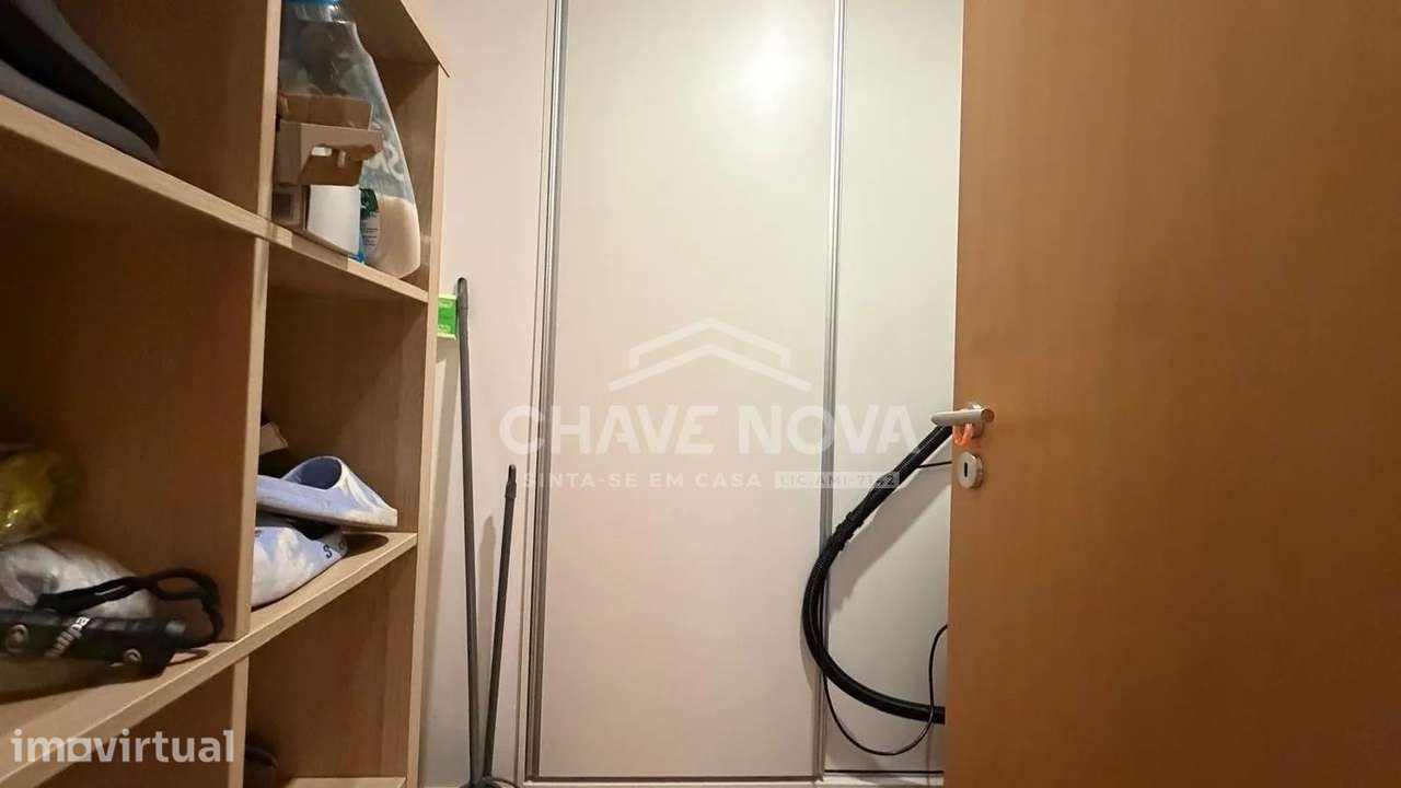 Apartamento T1+1 em Pedroso - CO - Grande imagem: 5/12