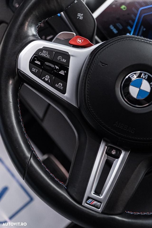 BMW M3 Competition xDrive AT - 11