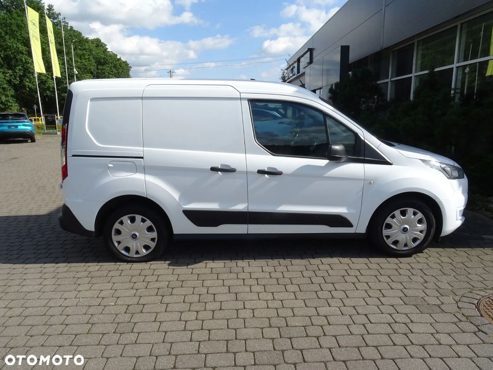 Ford Transit Connect - 4