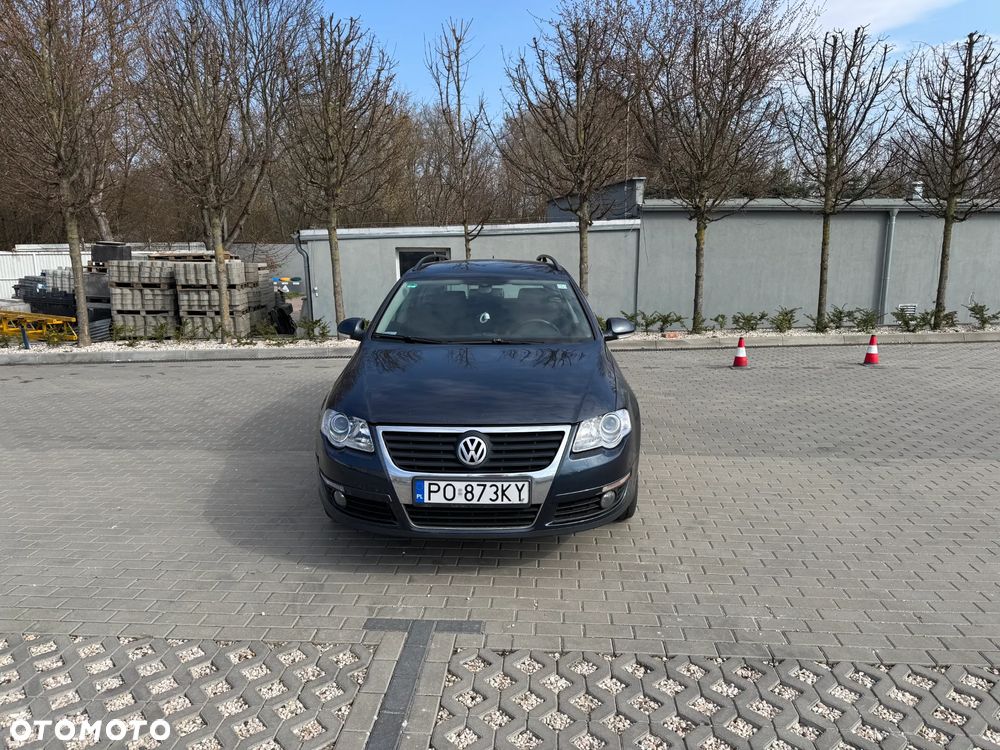 Volkswagen Passat 2.0 TDI Comfortline - 4