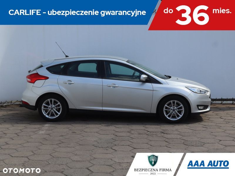 Ford Focus - 8