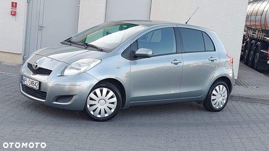 Toyota Yaris 1.33 VVT-i Cool - 4