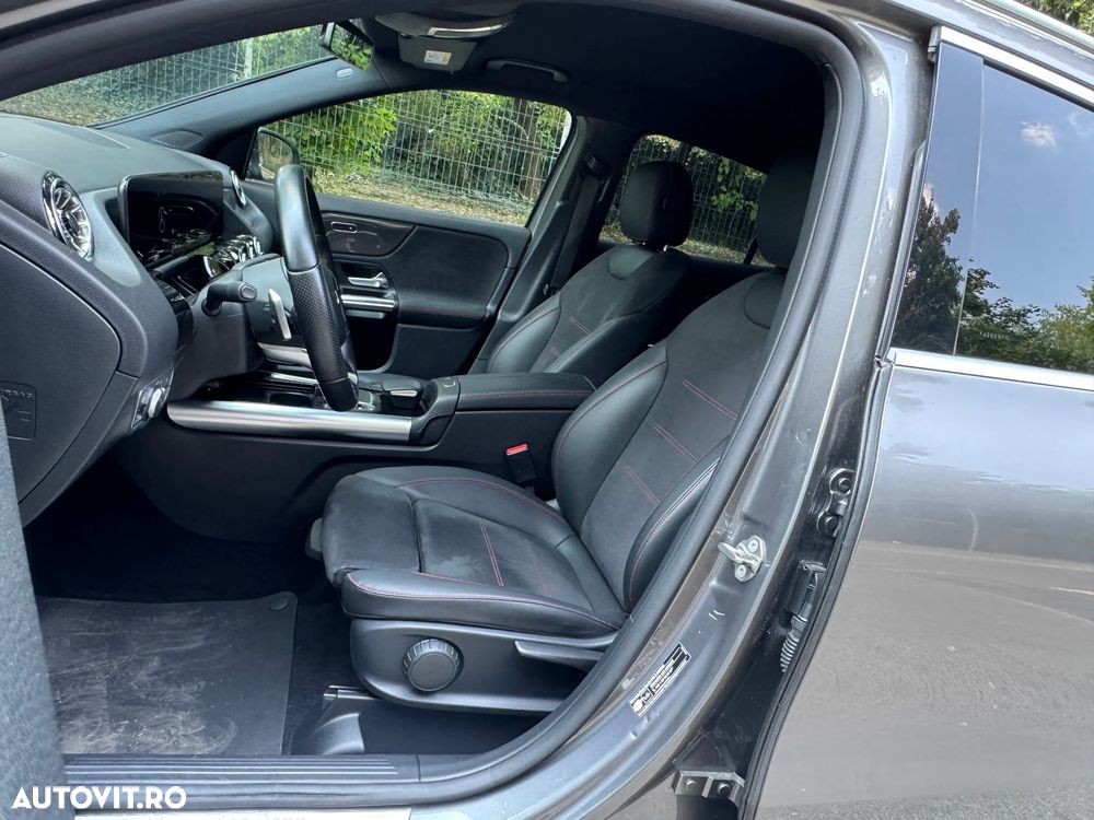 Mercedes-Benz GLA - 28