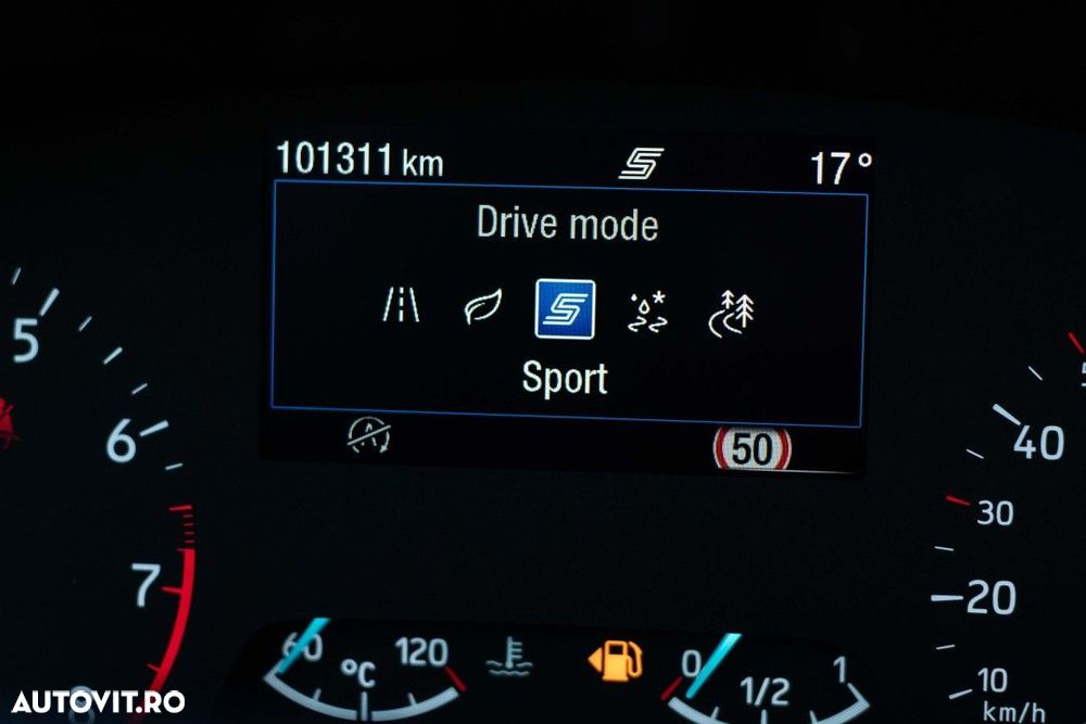 Ford Puma 1.0 EcoBoost MHEV Titanium - 36