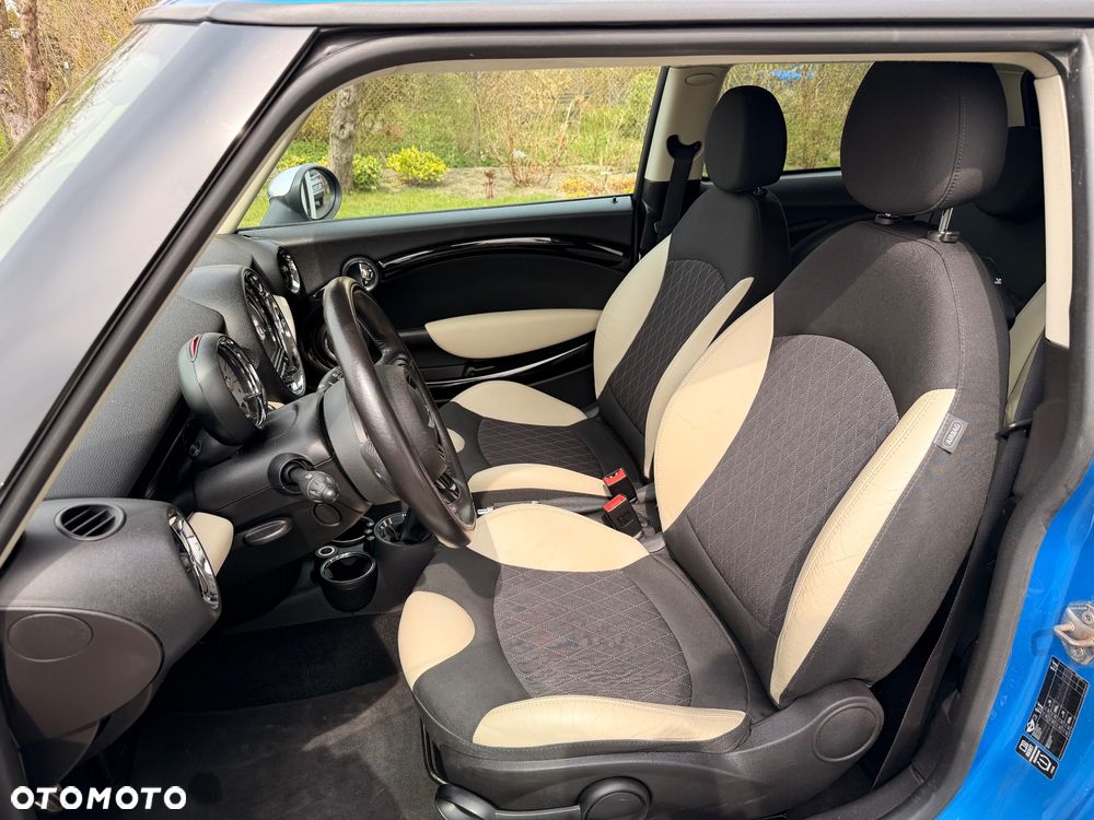 MINI Cooper - 11
