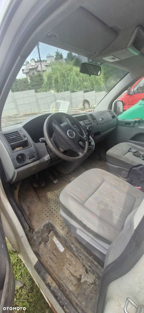 Volkswagen Transporter - 5