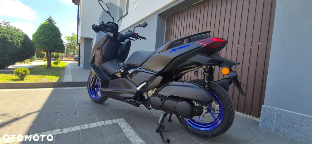 Yamaha X-max - 4