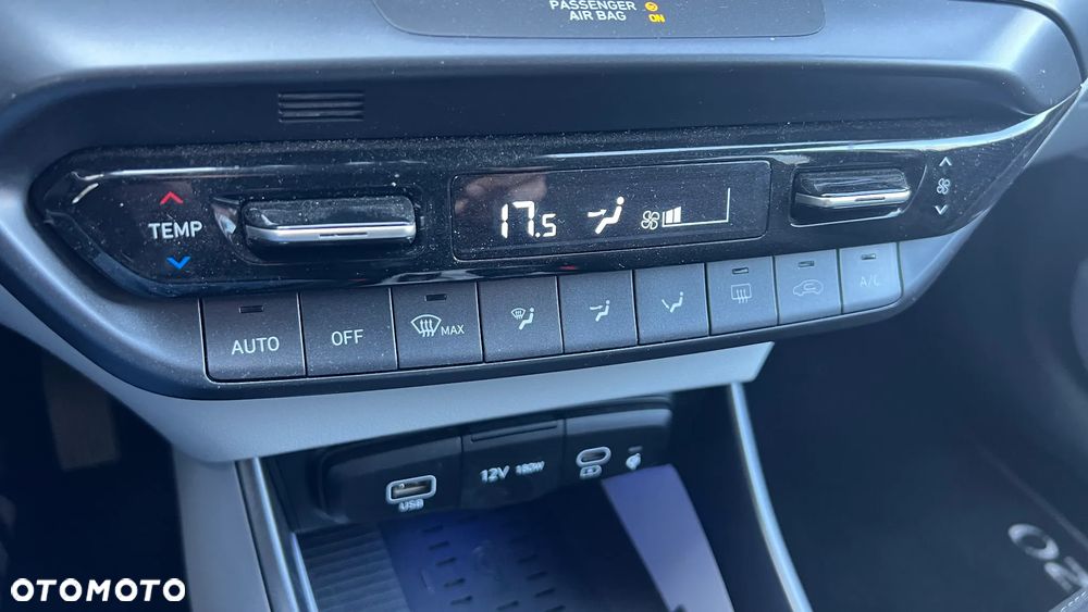 Hyundai i20 1.0 T-GDI 48V-Hybrid Connect & Go - 23