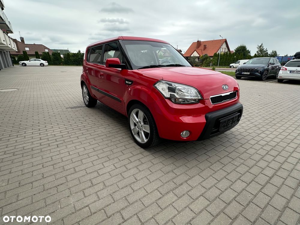 Kia Soul 1.6 L - 12
