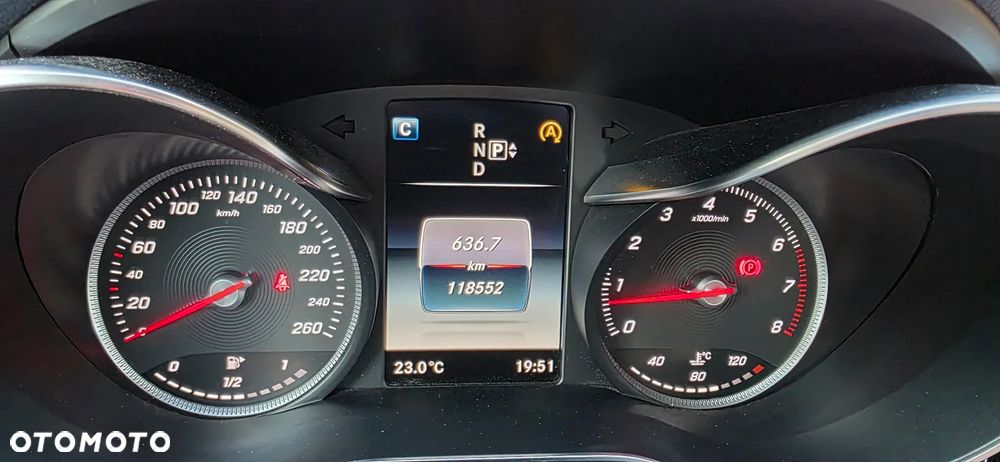 Mercedes-Benz Klasa C 200 7G-TRONIC - 19