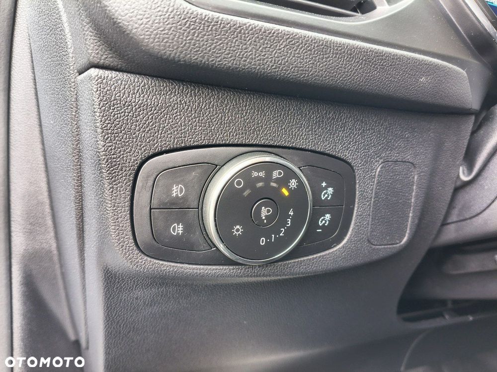 Ford Focus - 20