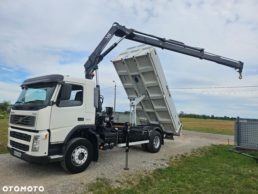 Volvo FM 9 300 Wywrotka + HDS - 10
